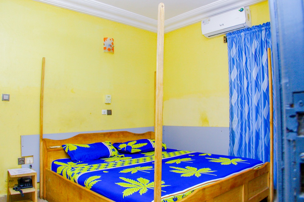 Chambre Standard à l'Amitié Bénin Hôtel